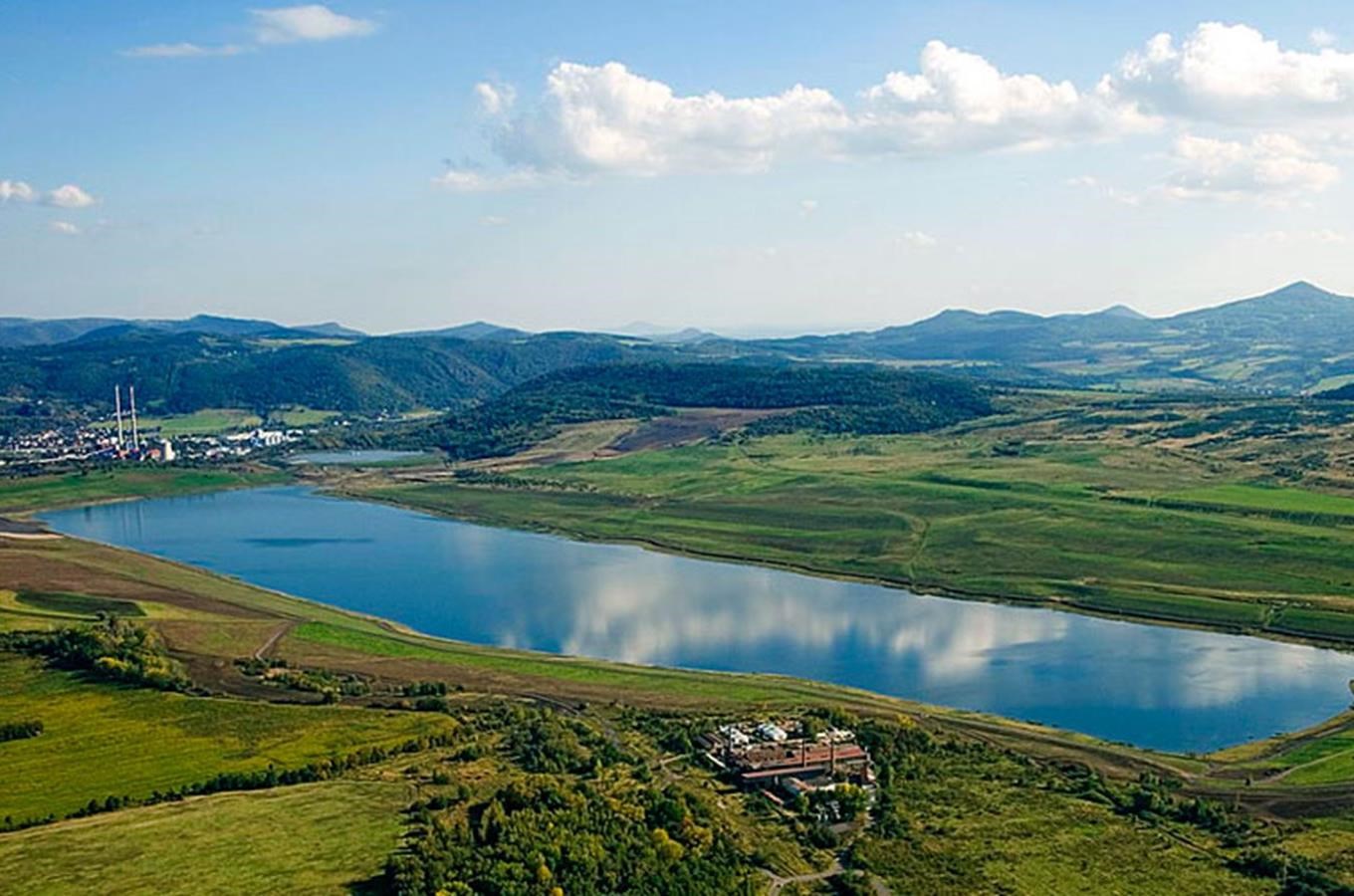Jezero Milada – nový rekreační cíl v České republice