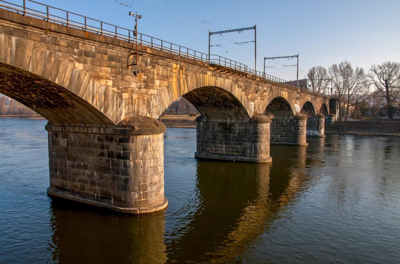 Negrelliho viadukt - nejdelší železniční most v České republice
