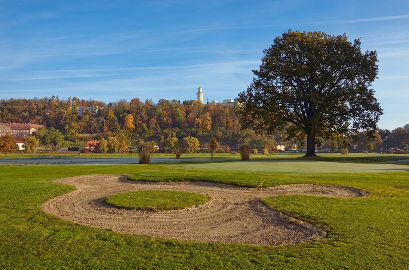 kudy z nudy zamecky golf resort hluboka