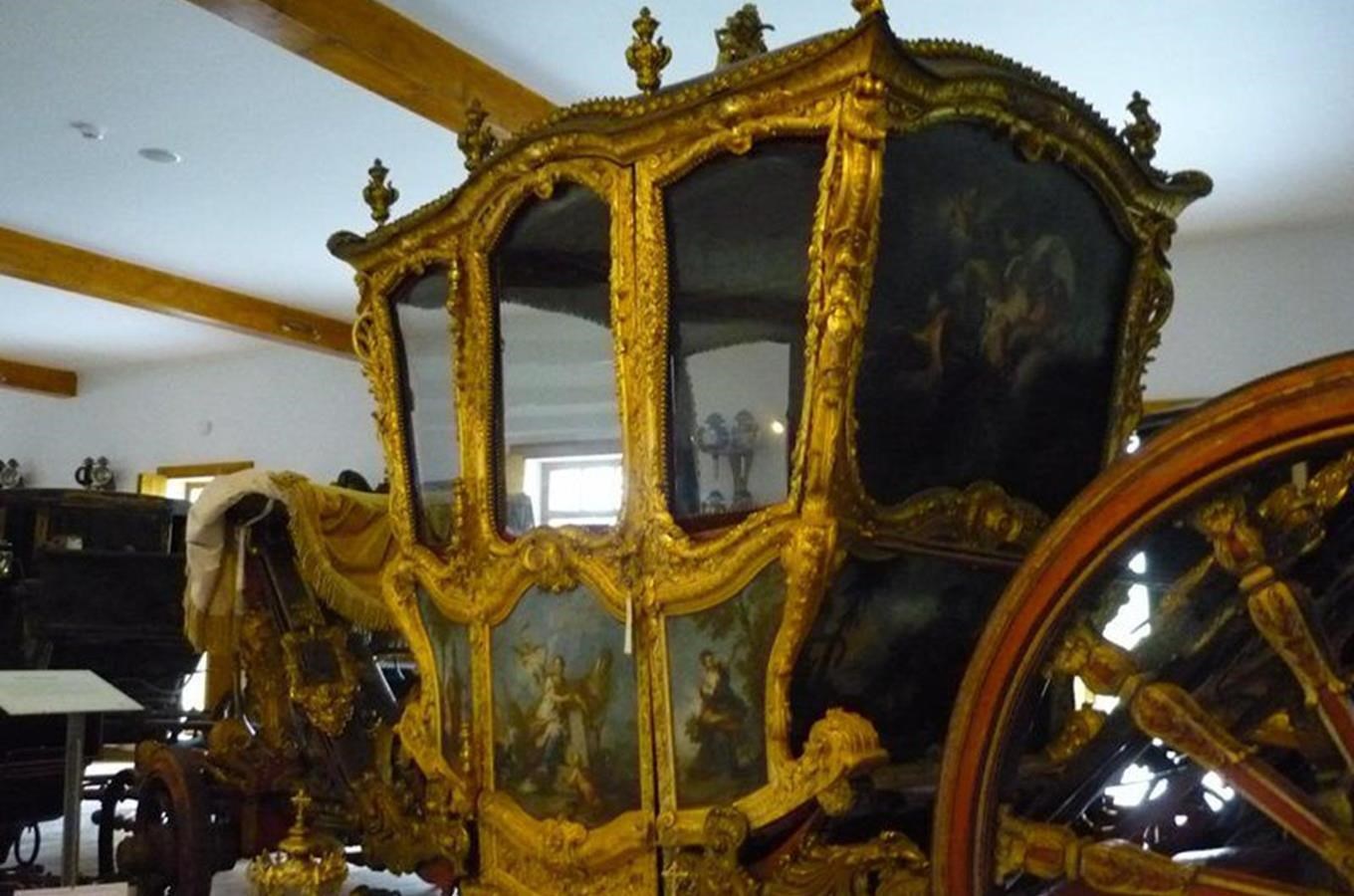 Muzeum historických kočárů v Čechách pod Košířem - největší muzeum kočárů v České republice