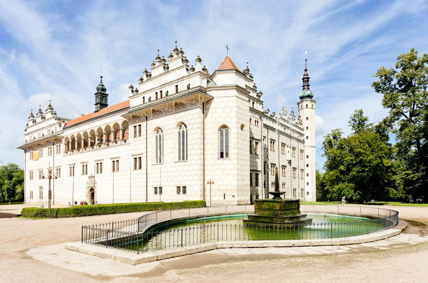 Kudy z nudy - Zámek Litomyšl – renesanční zámek s unikátní sgrafitovou výzdobou