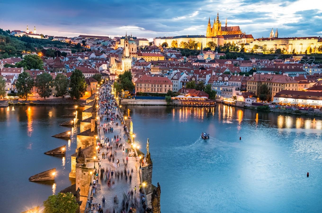 Dokážete uhodnout třicet nejnavštěvovanějších míst Česka?