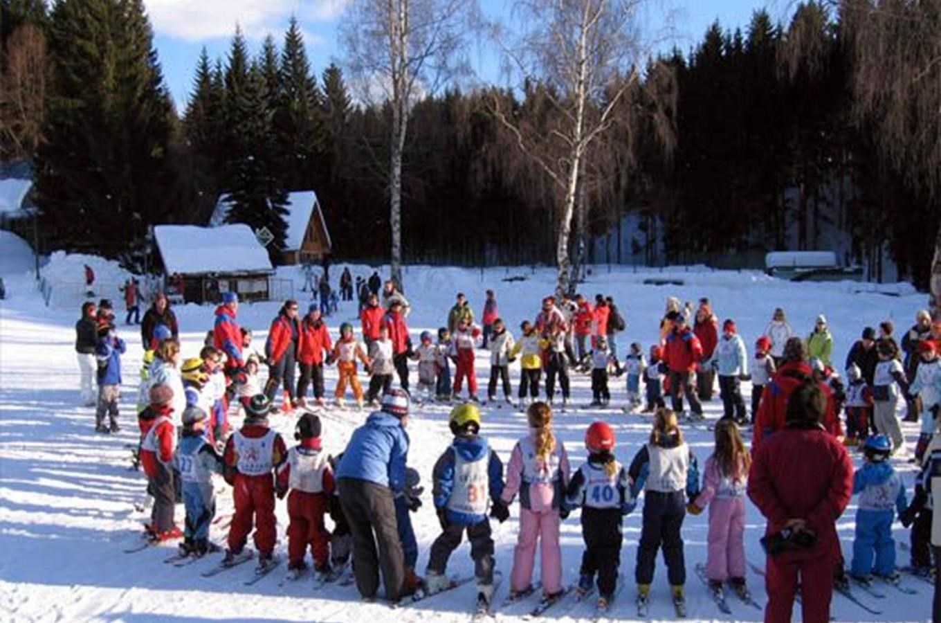 Skiareál Zákoutí v Harrachově - lyžování pro děti