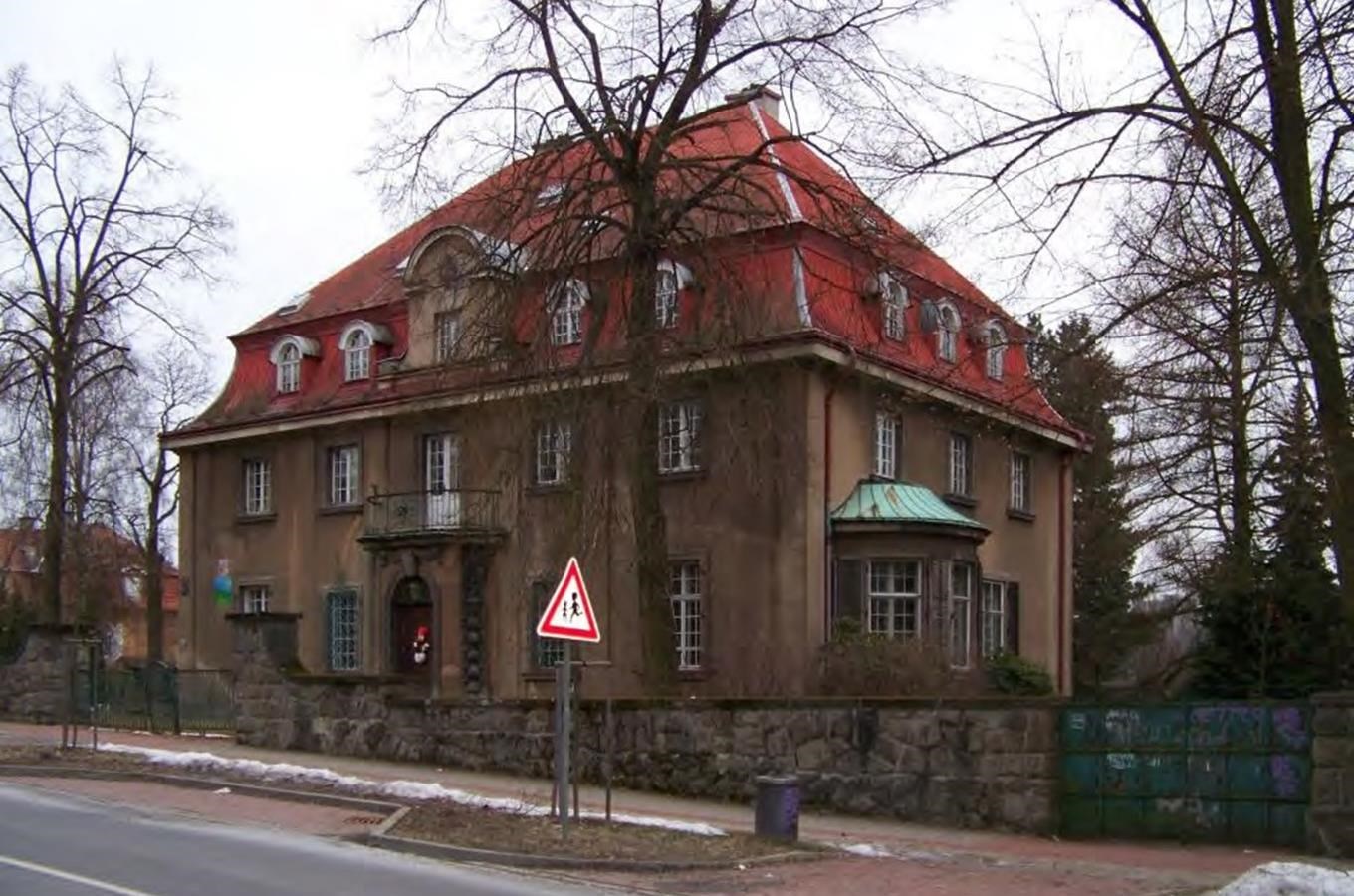 Vila ve stylu barokizující moderny v Liberci