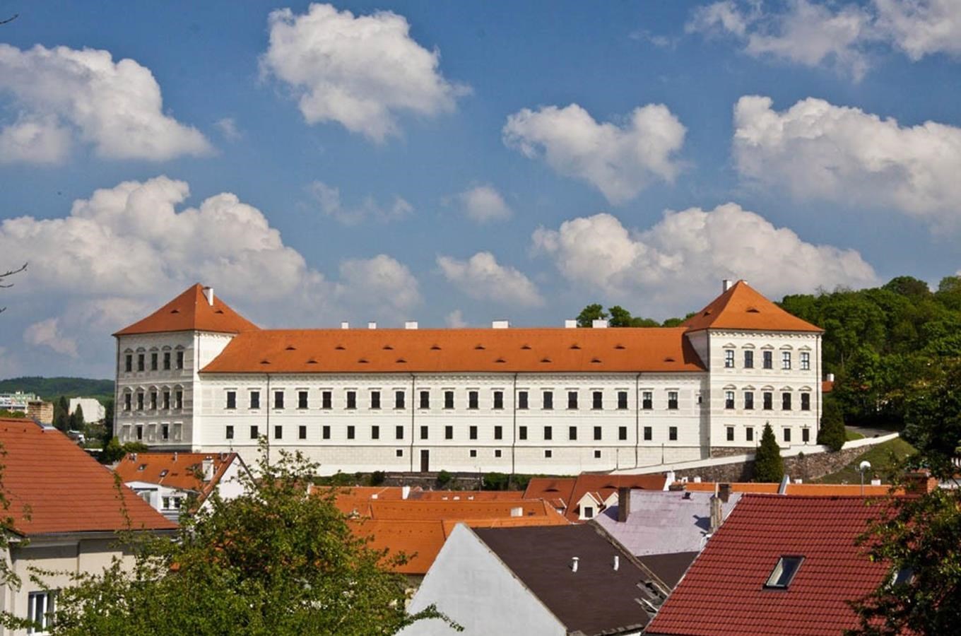 Hrad a zámek Bílina - hlavní sídlo Lobkowiczů