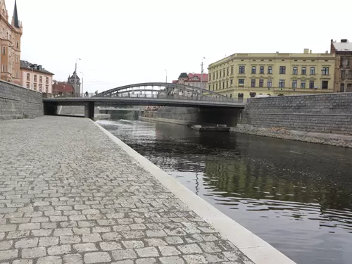 Náplavka řeky Moravy v Olomouci