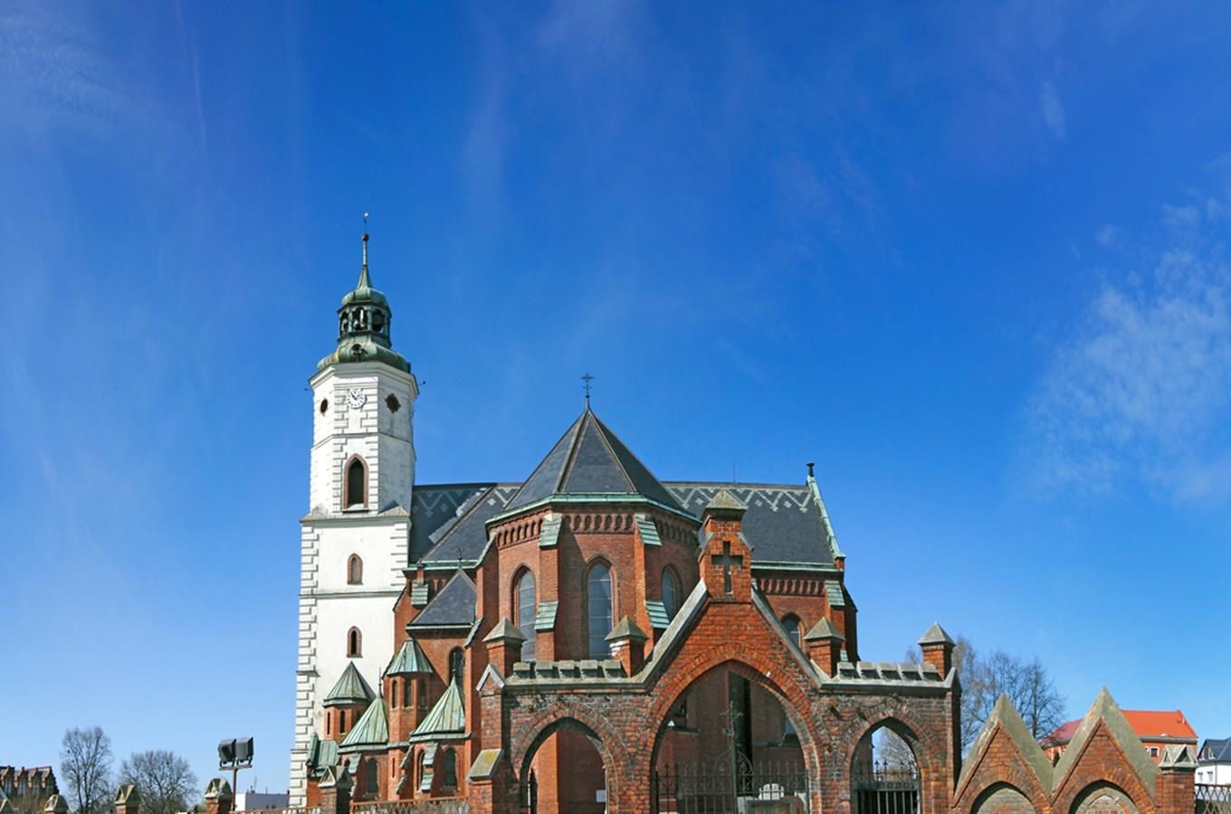 Kostel sv. Bartoloměje v Kravařích