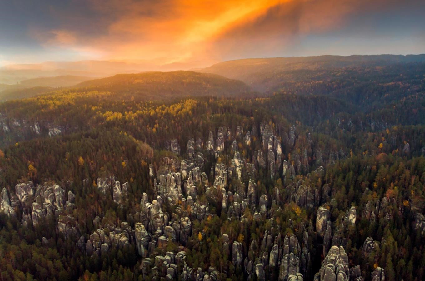#světovéČesko a skalní město Adršpach: jako byste se ocitli ve filmu Avatar