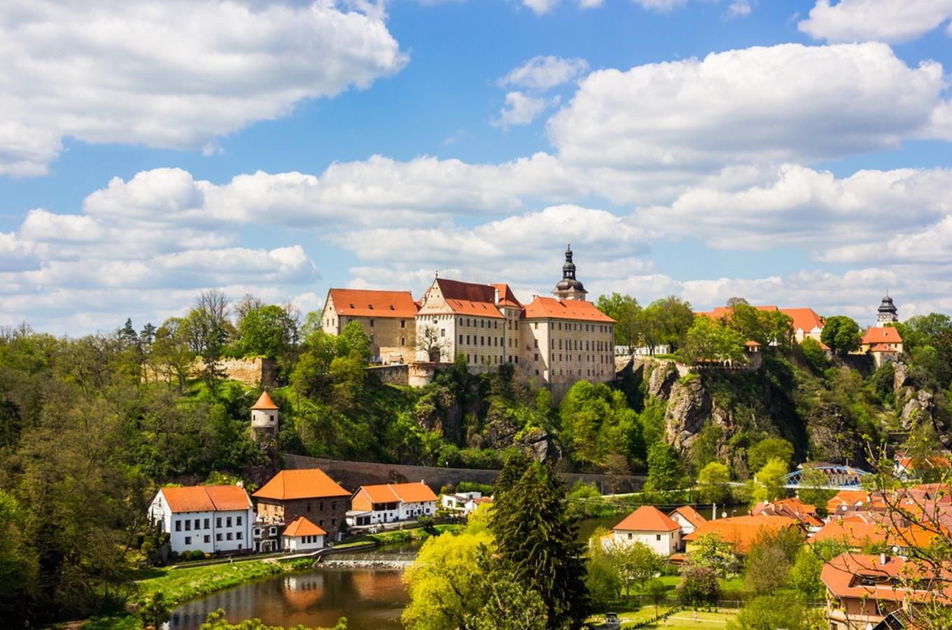 Kudy z nudy - Zámek Bechyně – nahlédnutí do života Petra Voka