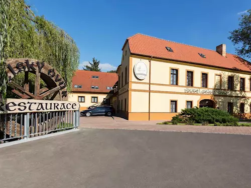 Hotel Selský Dvůr