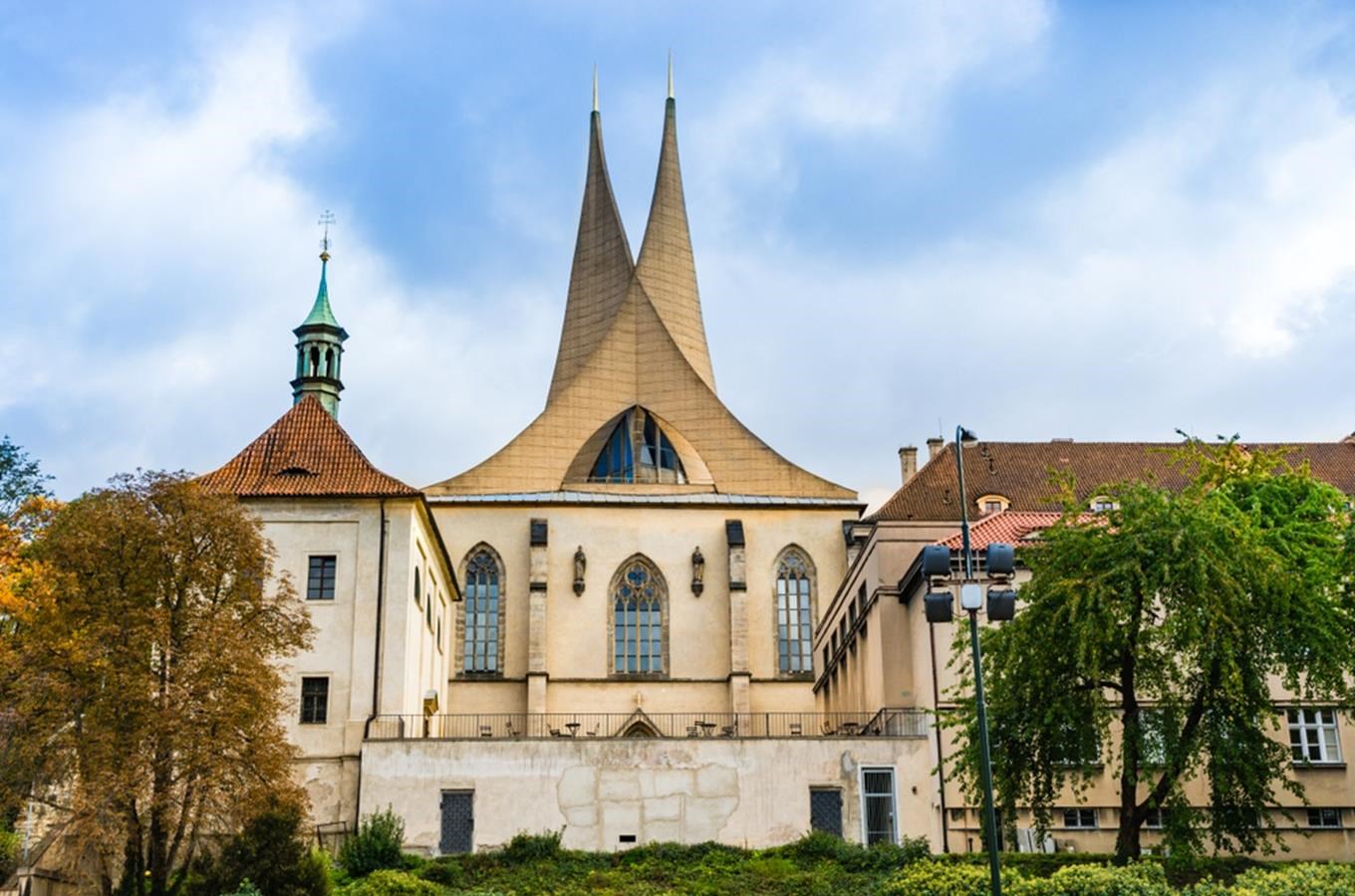 Benediktini u slovanu