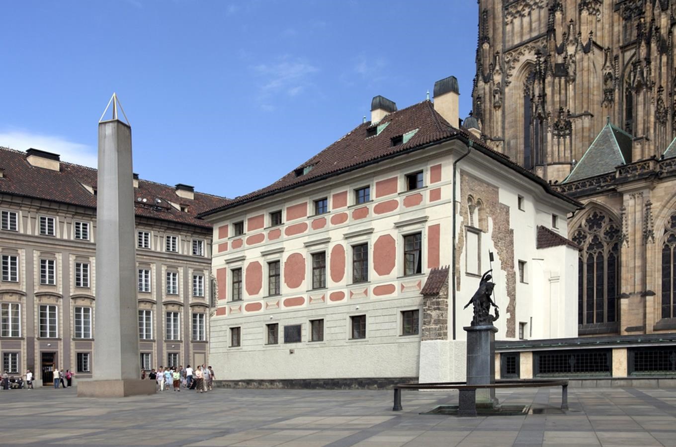 Mrákotínský monolit na Pražském hradě