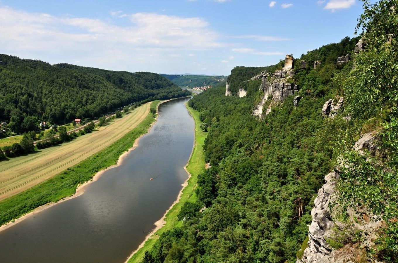 Řeka Labe - jedna z největších řek a vodních cest Evropy