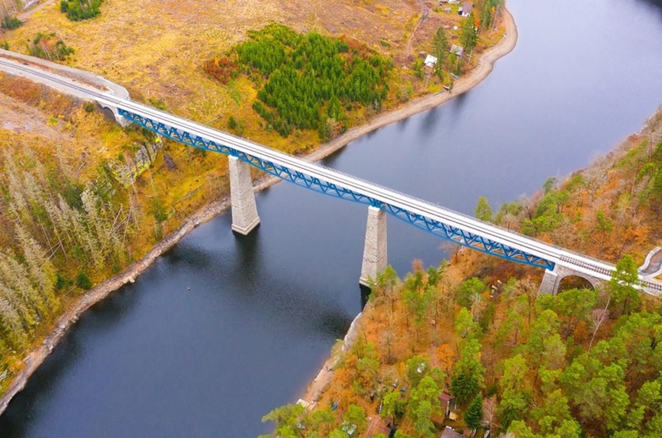 Pňovanský most přes řeku Mži