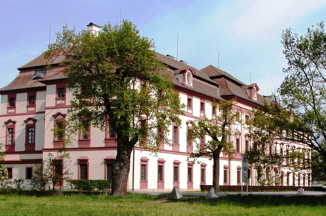 Zámek Ohrada - Muzeum lesnictví, myslivosti a rybářství v Hluboké nad Vltavou