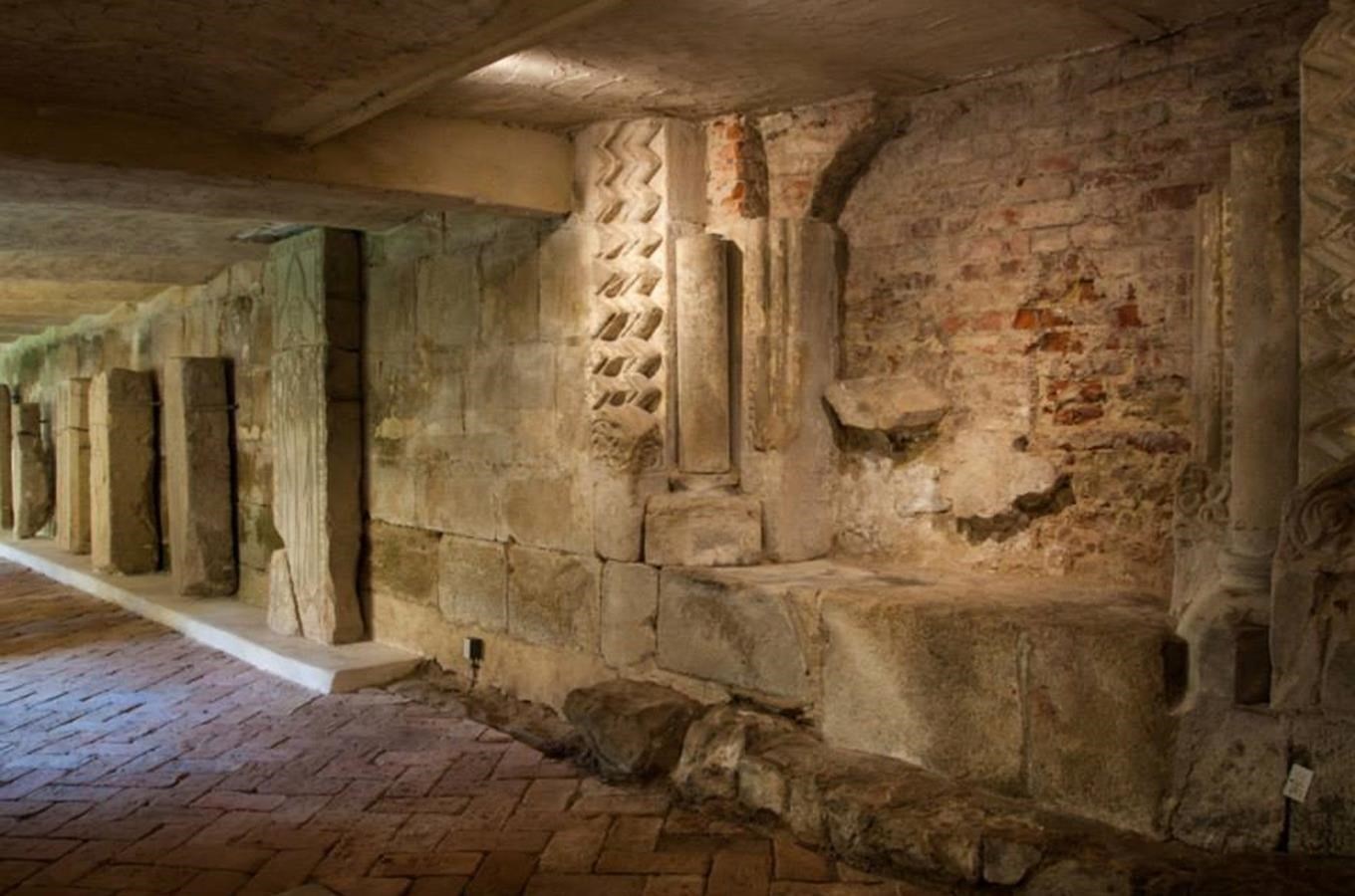 Podzemí baziliky ve Velehradě