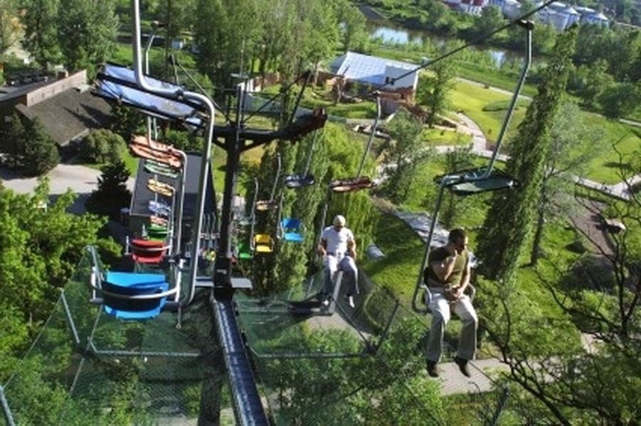 lanovka v pražské zoo