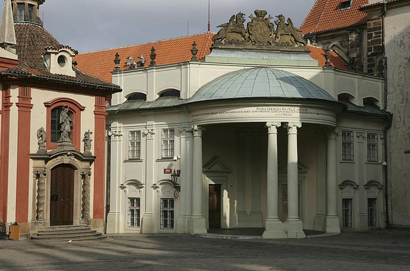 Rožmberský palác na Pražském hradě - Ústav šlechtičen