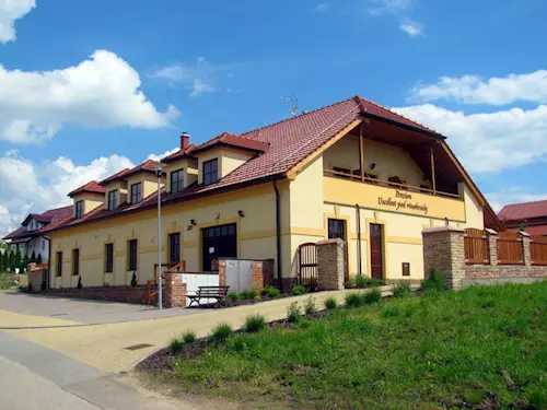 Moraviarest – penzion a restaurace Usedlost pod vinohrady v Hlohovci