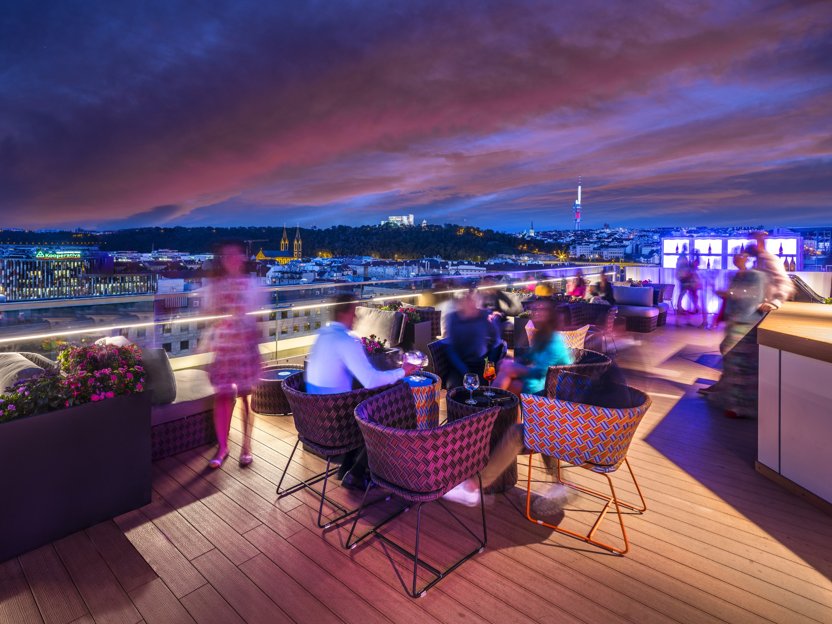 Kudy z nudy - Cloud 9 Sky Bar & Lounge - první pražský sky bar