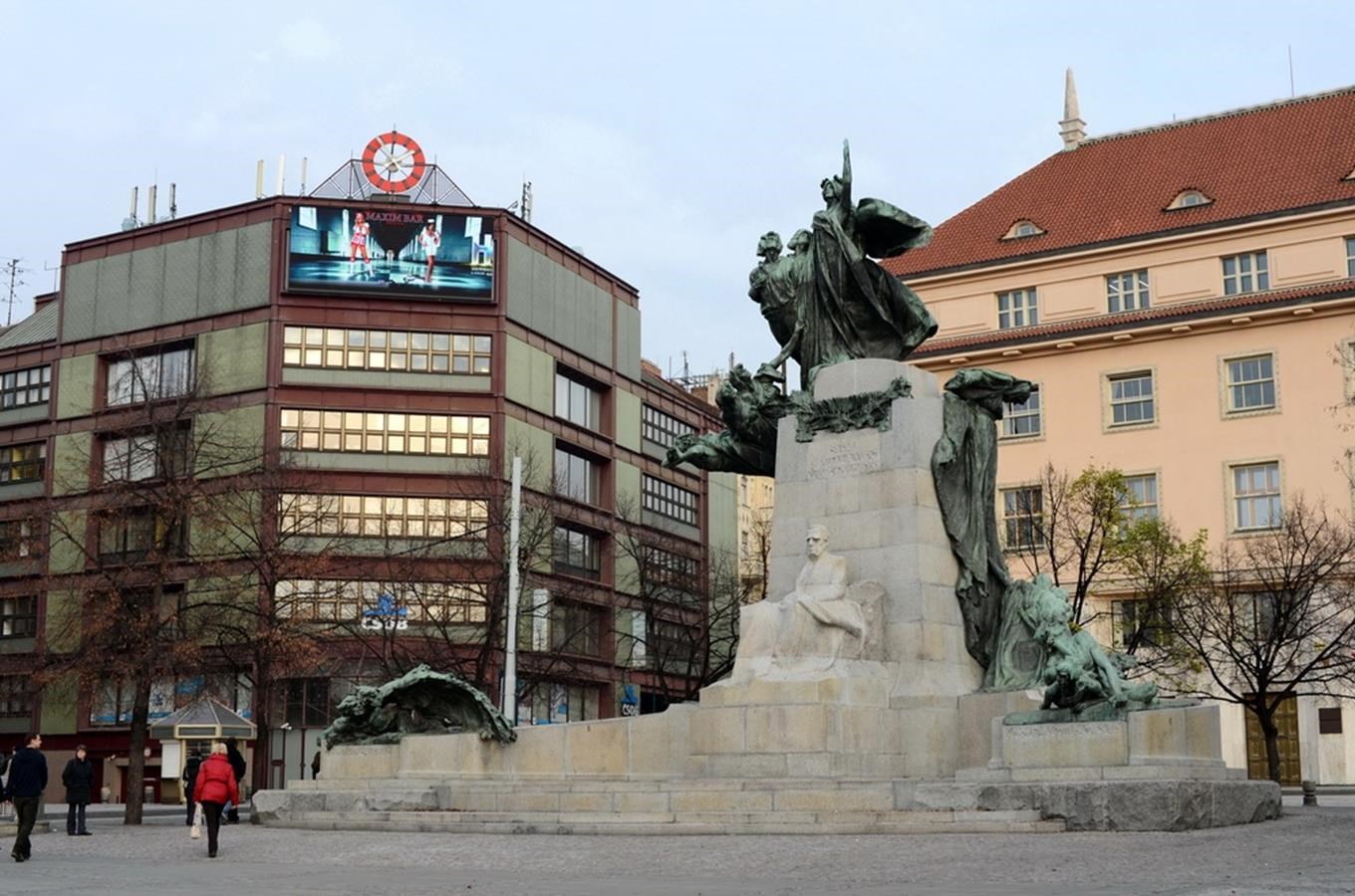 Pomník Františka Palackého v Praze