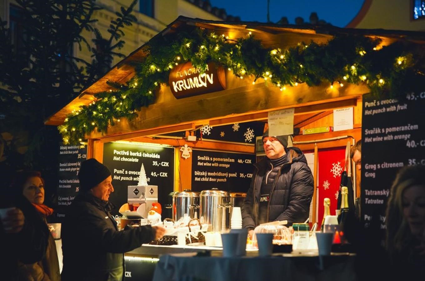 Český Krumlov: tradiční české Vánoce pod zámkem UNESCO