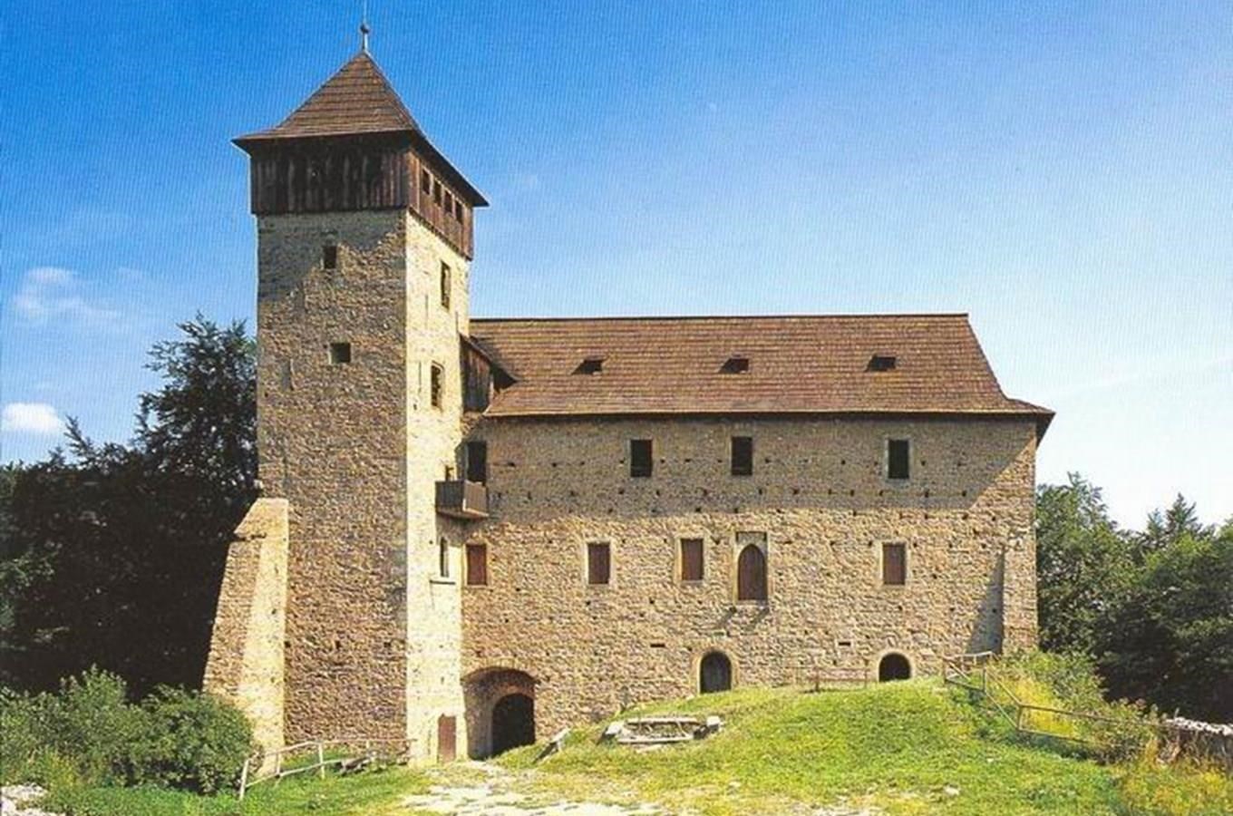 Kudy z nudy Hrad Litice nad Orlicí se tu ve středověku