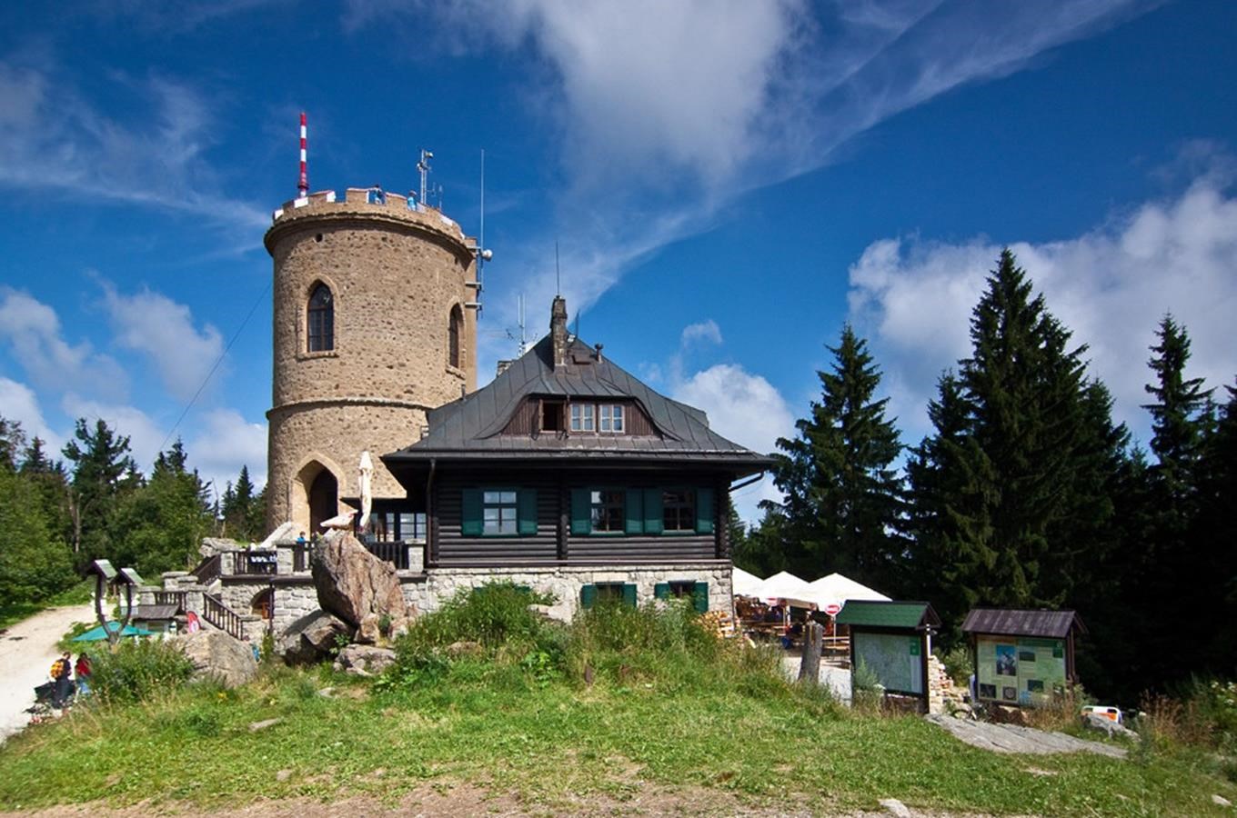 Hvězdárna Kleť v Blanském lese - nejvýše položená hvězdárna v České republice