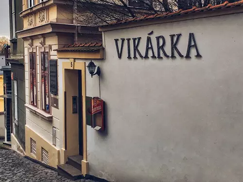 Vinárna Vikárka