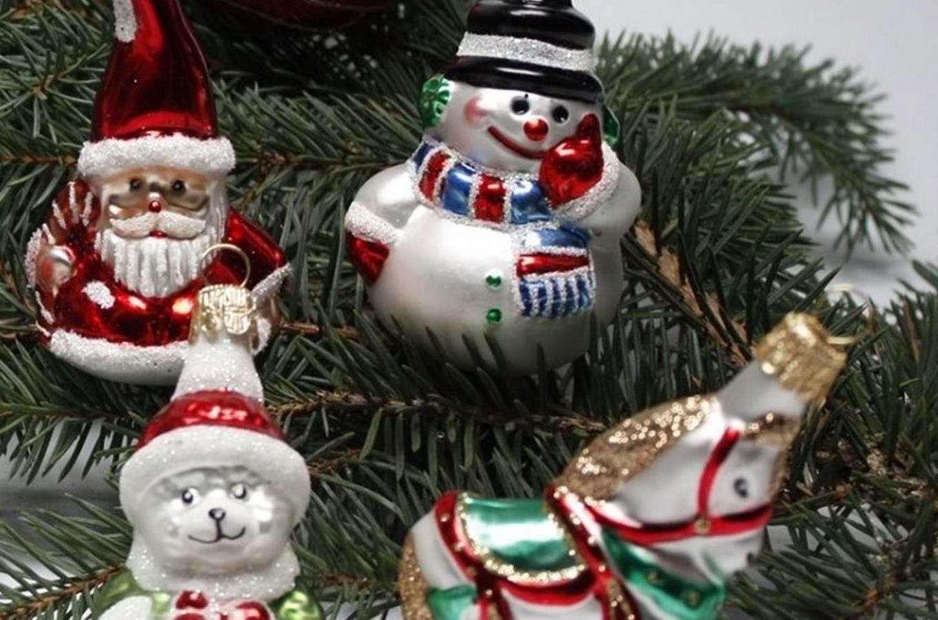 Slezská tvorba Opava – exkurze do výrobny tradičních skleněných vánočních ozdob