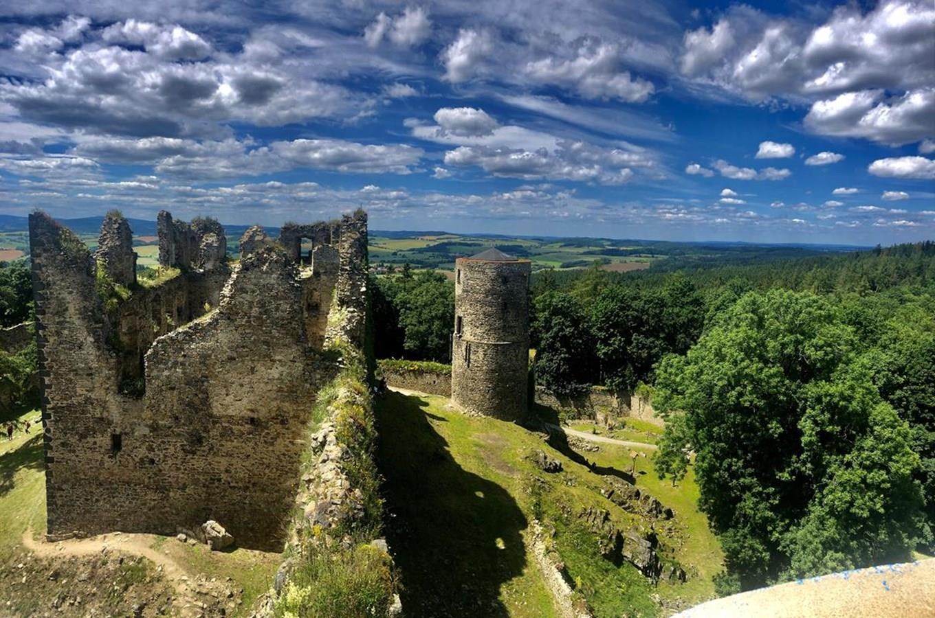 Hrad Helfenburk – pohádkový hrad u Bavorova v jižních Čechách