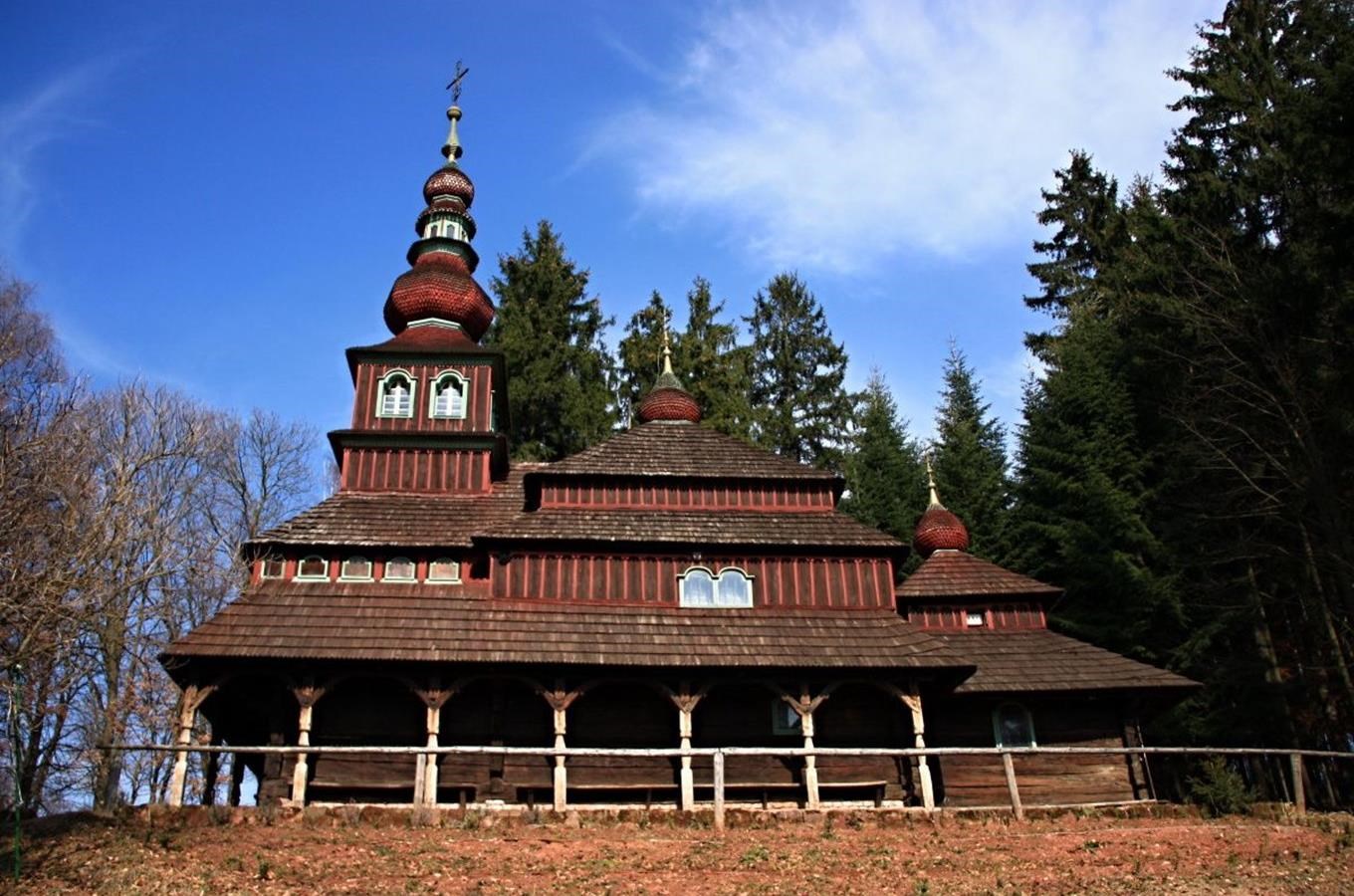 Dřevěný kostel z Podkarpatské Rusi v Nové Pace