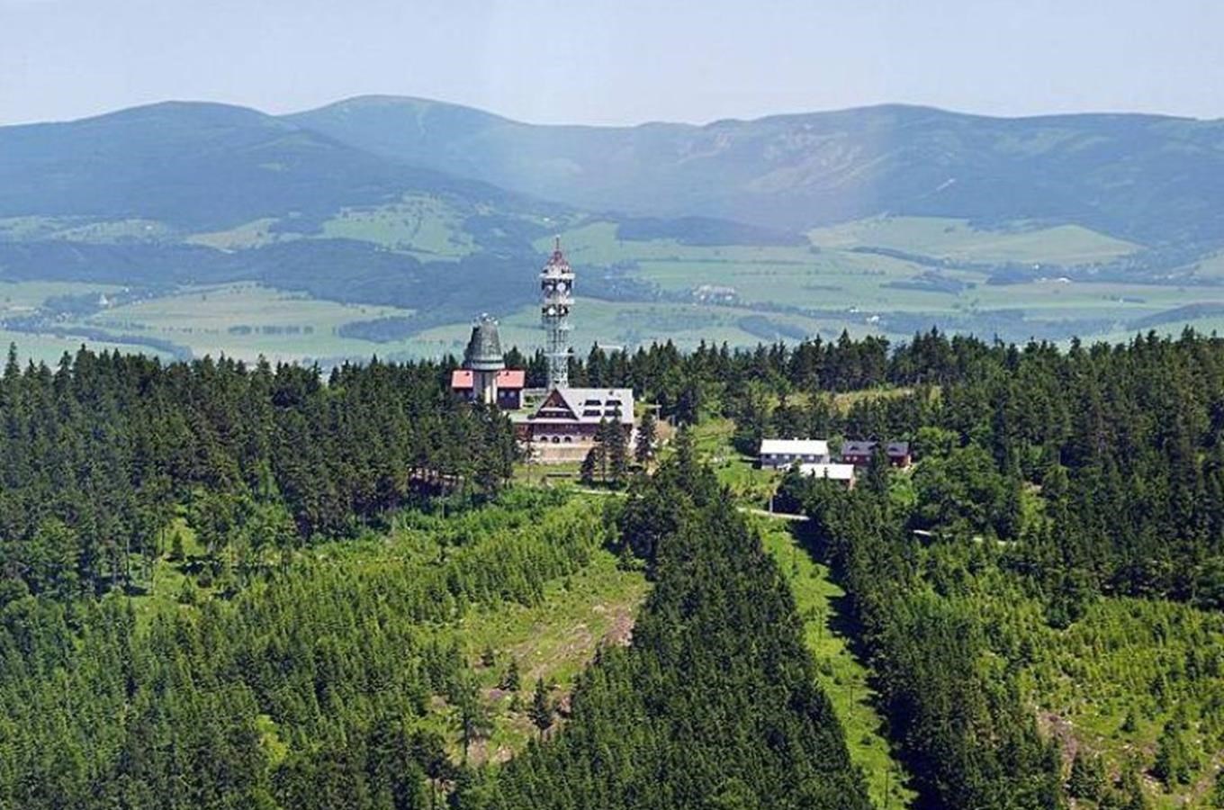 Kudy z nudy - Rozhledna Suchý vrch