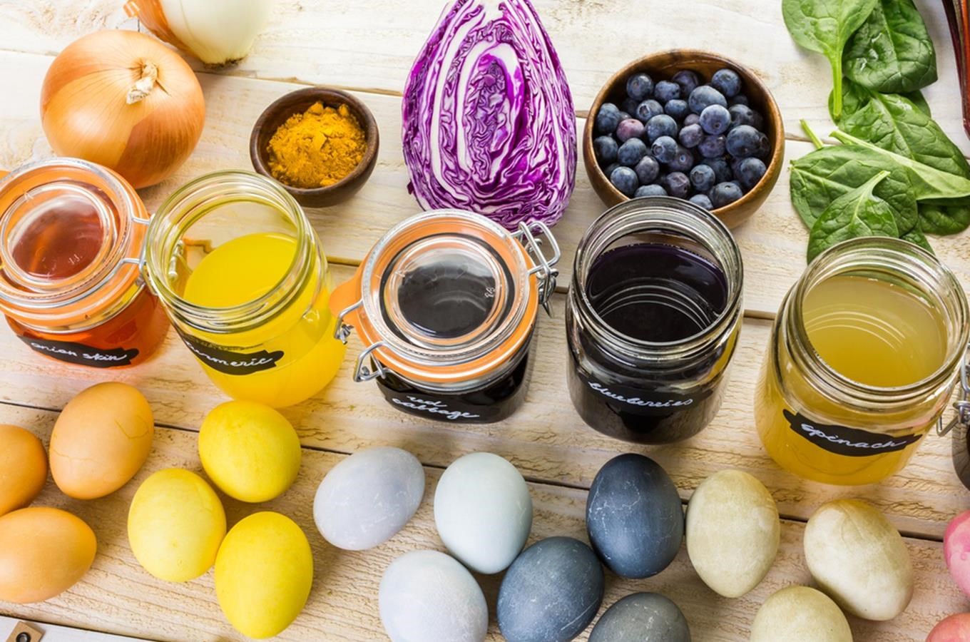 Velikonoce: Jak nabarvit velikonoční vajíčka přírodní barvou?