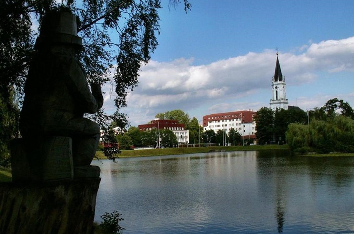 hledat dívku Bruntál