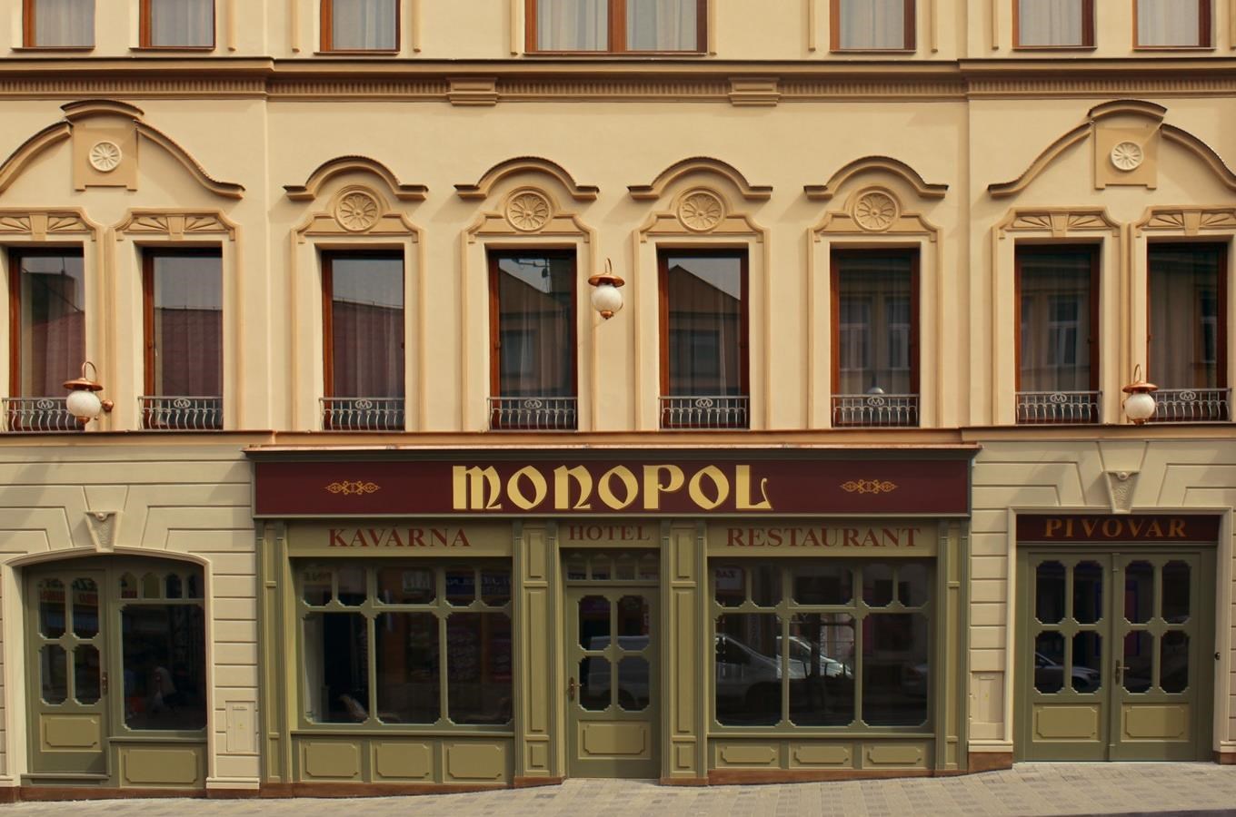 Hotel a restaurace Monopol v Teplicích