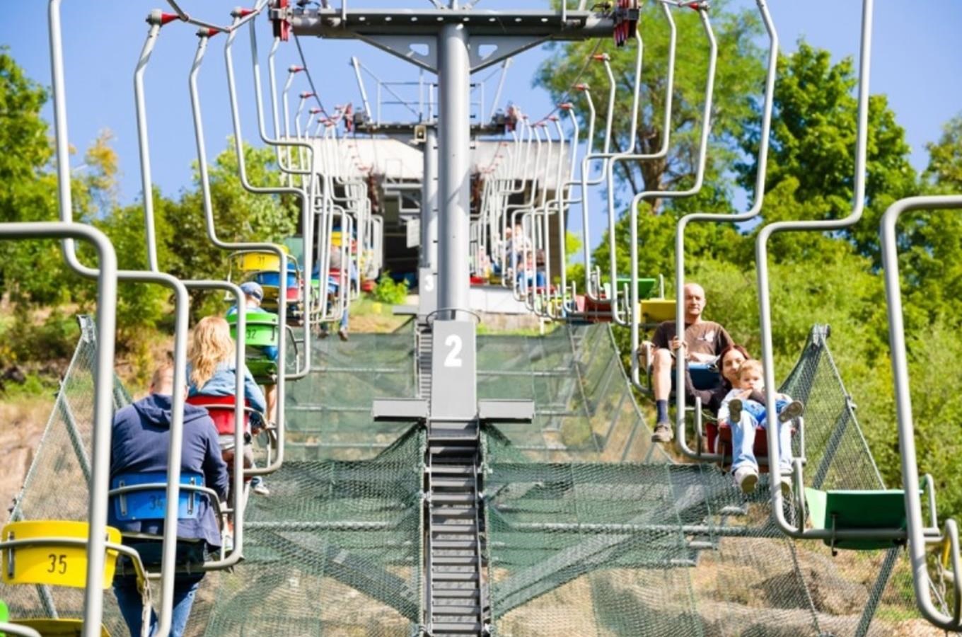 lanovka v pražské zoo