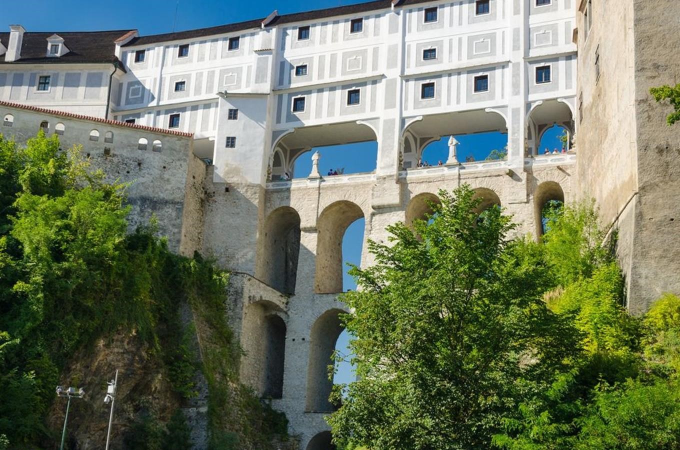 Český les Kudy z nudy - Plášťový most v Českém Krumlově