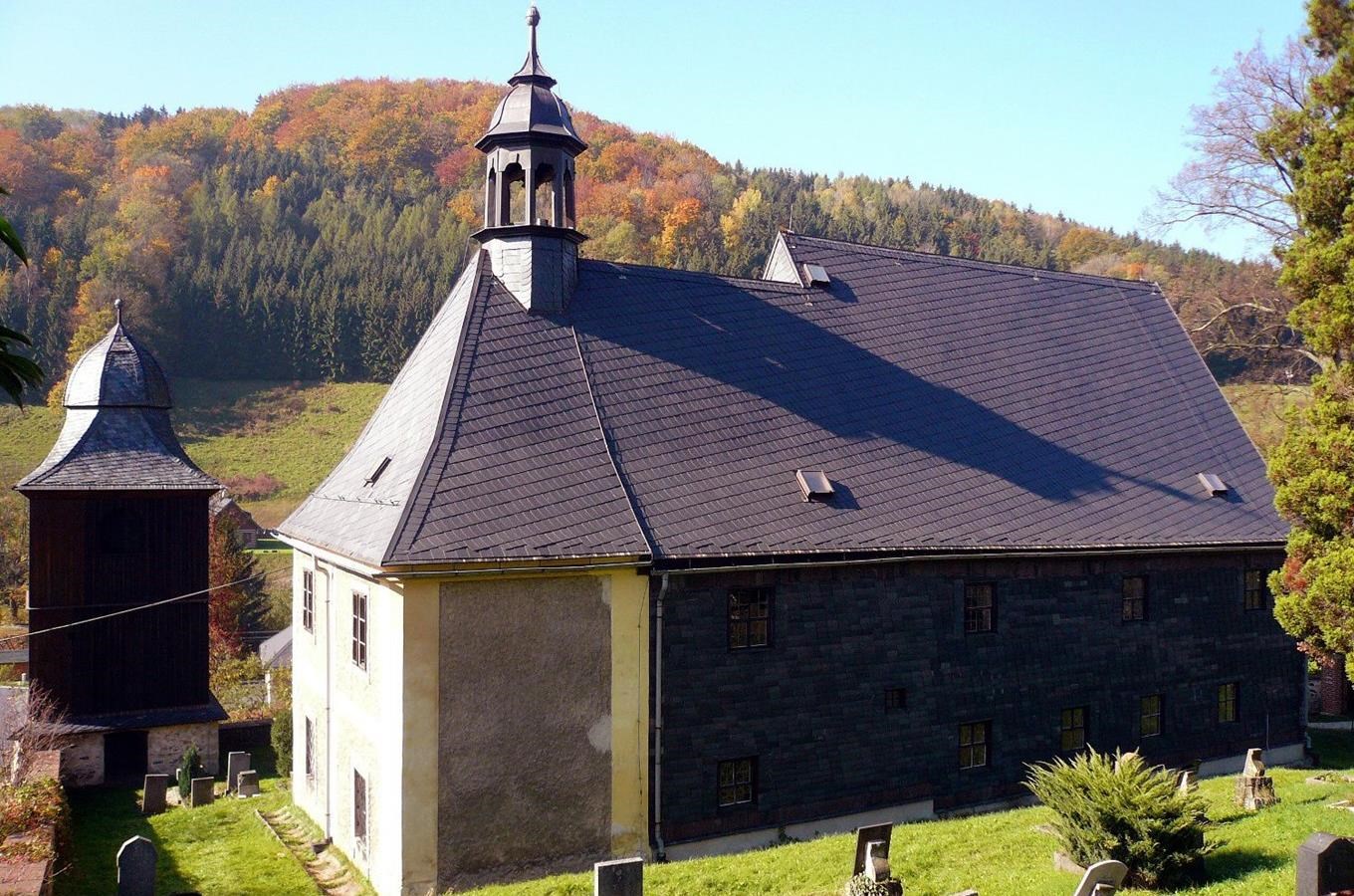 Kostel sv. Kryštofa v Kryštofově Údolí