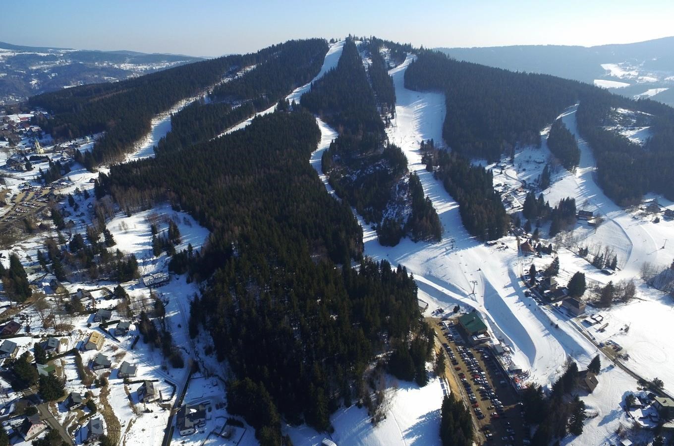 Skiareál Tanvaldský Špičák - Ski Aréna Jizerky